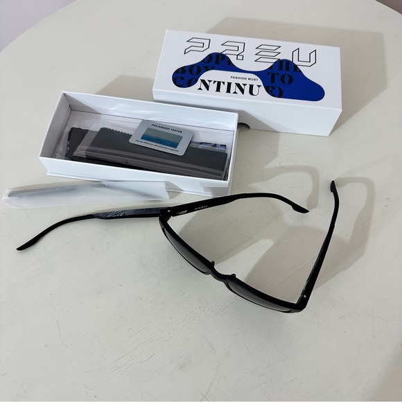 Polarized Sunglasses - Picture 8 of 11